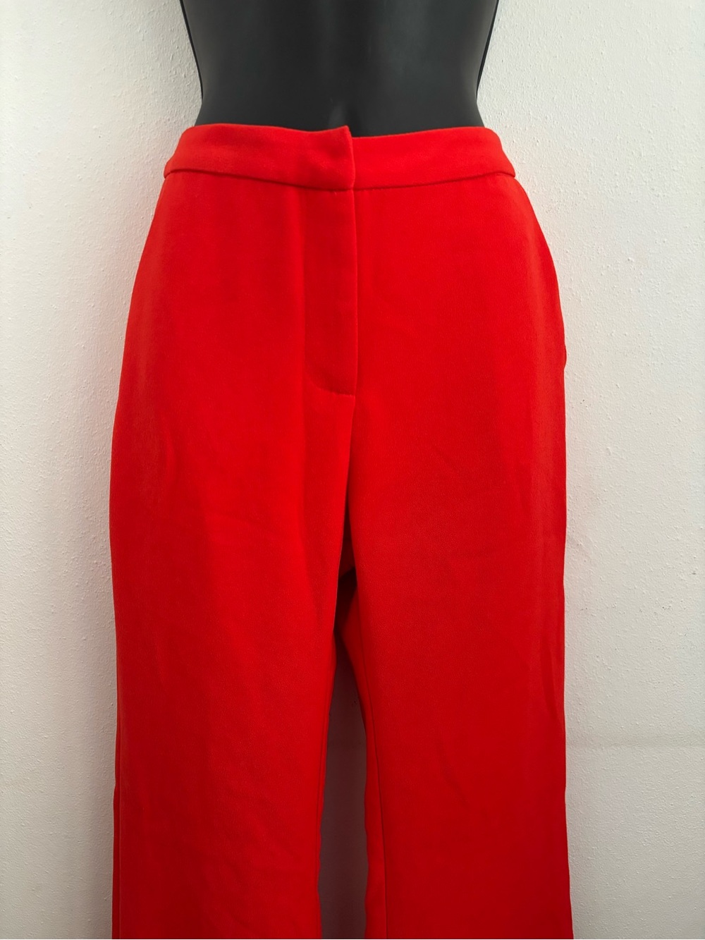 L'ATISTE Vibrant Red Wide-Leg High Waist Pants